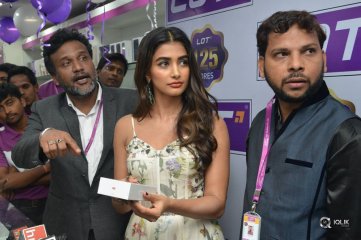 Actress Pooja Hegde Launches Lot Mobile Store At Vijayawada